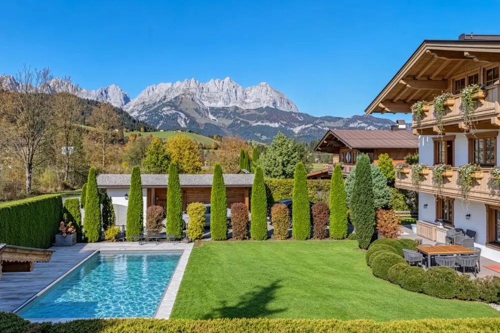 KITZIMMO-Landhaus in Toplage mit Pool - Immobilien Reith bei Kitzbühel.