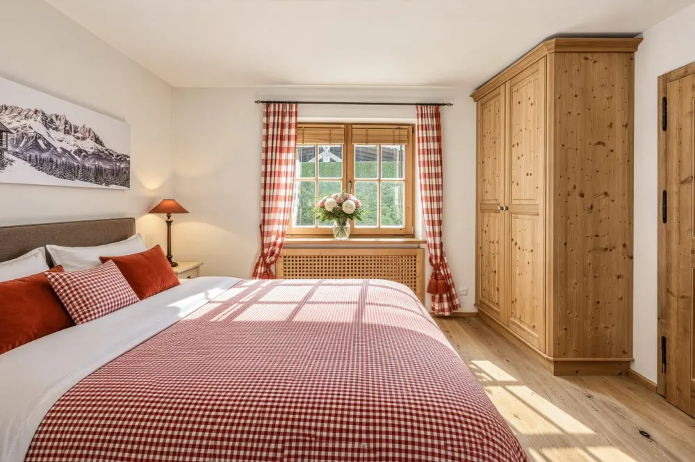 KITZIMMO-Landhaus in Toplage mit Pool - Immobilien Reith bei Kitzbühel.