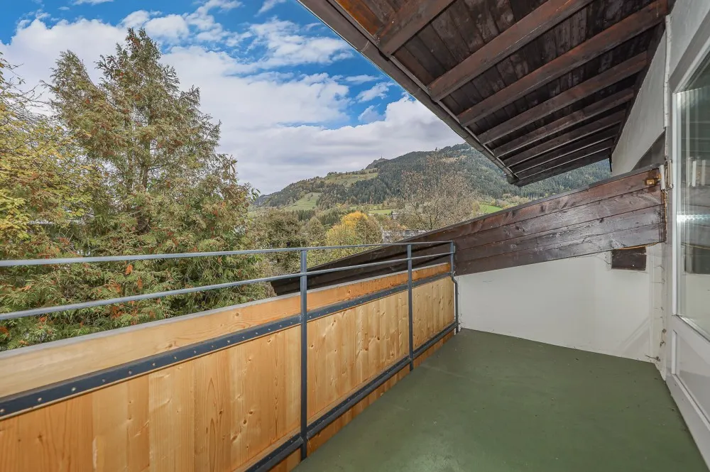 KITZIMMO-3-Zimmerwohnung mit schönem Ausblick in Zentrumslage kaufen - Immobilien Kitzbühel.