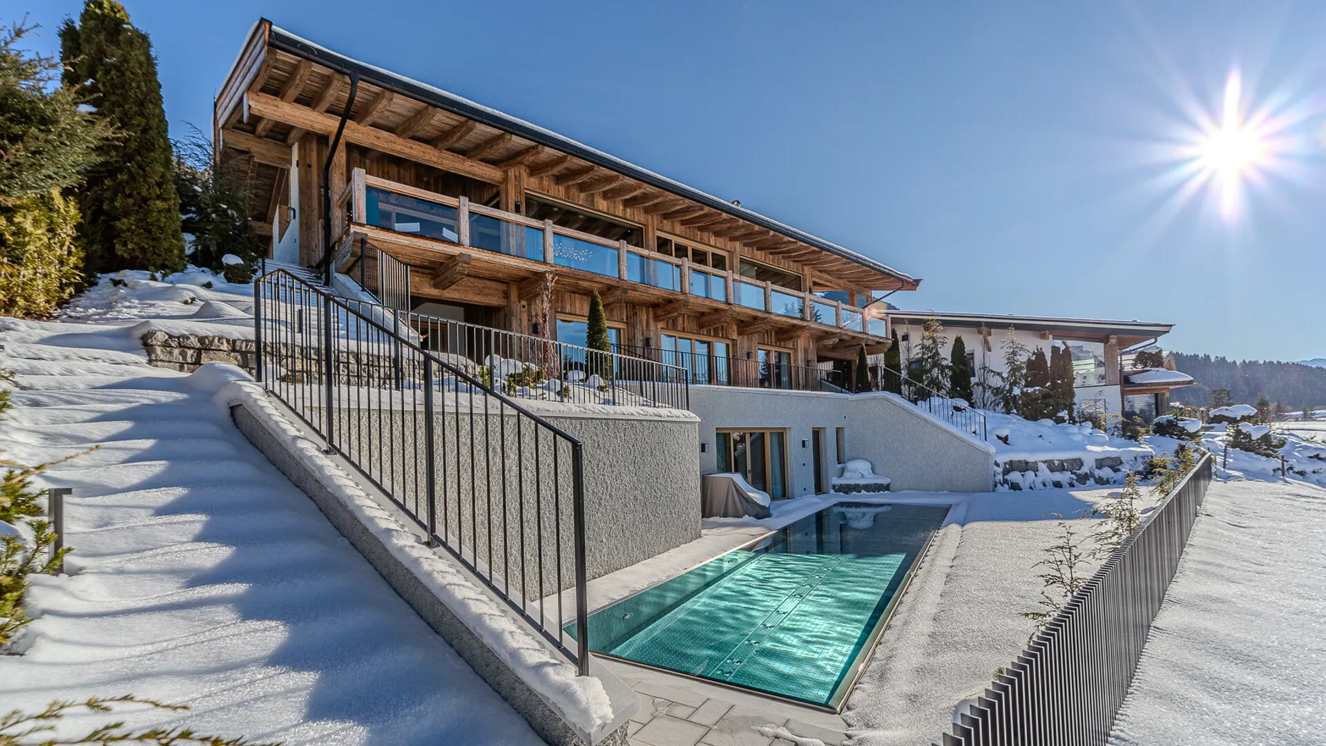 KITZIMMO-Luxusvilla in Toplage kaufen - Immobilien Aurach Kitzbühel.