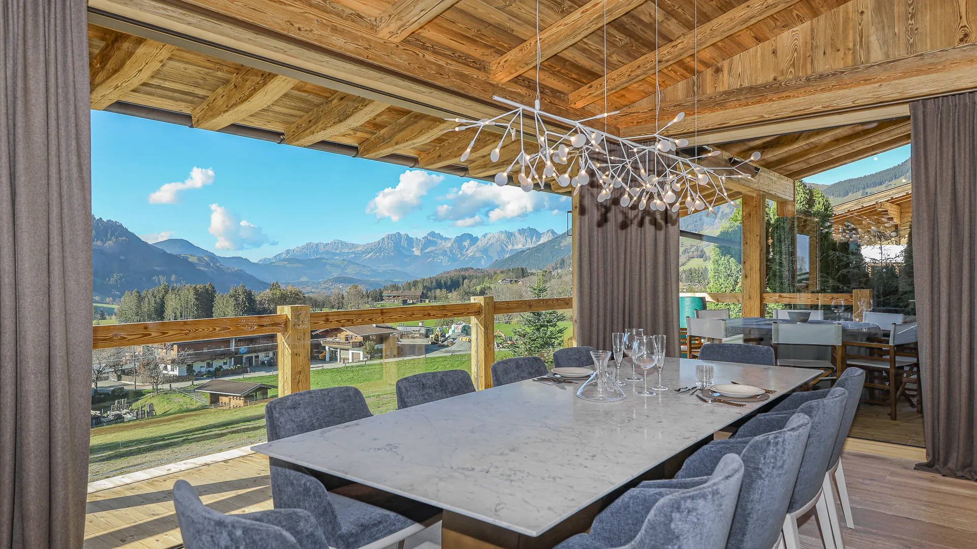 KITZIMMO-Luxusvilla in Toplage kaufen - Immobilien Aurach Kitzbühel.