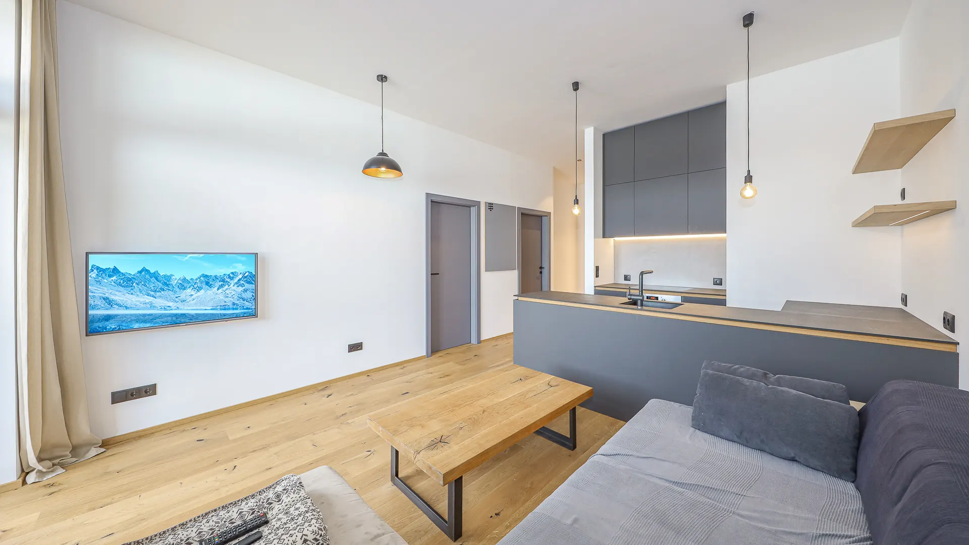 KITZIMMO-exklusives Apartment in Ruhelage mit Kaiserblick - Immobilien Kitzbühel.