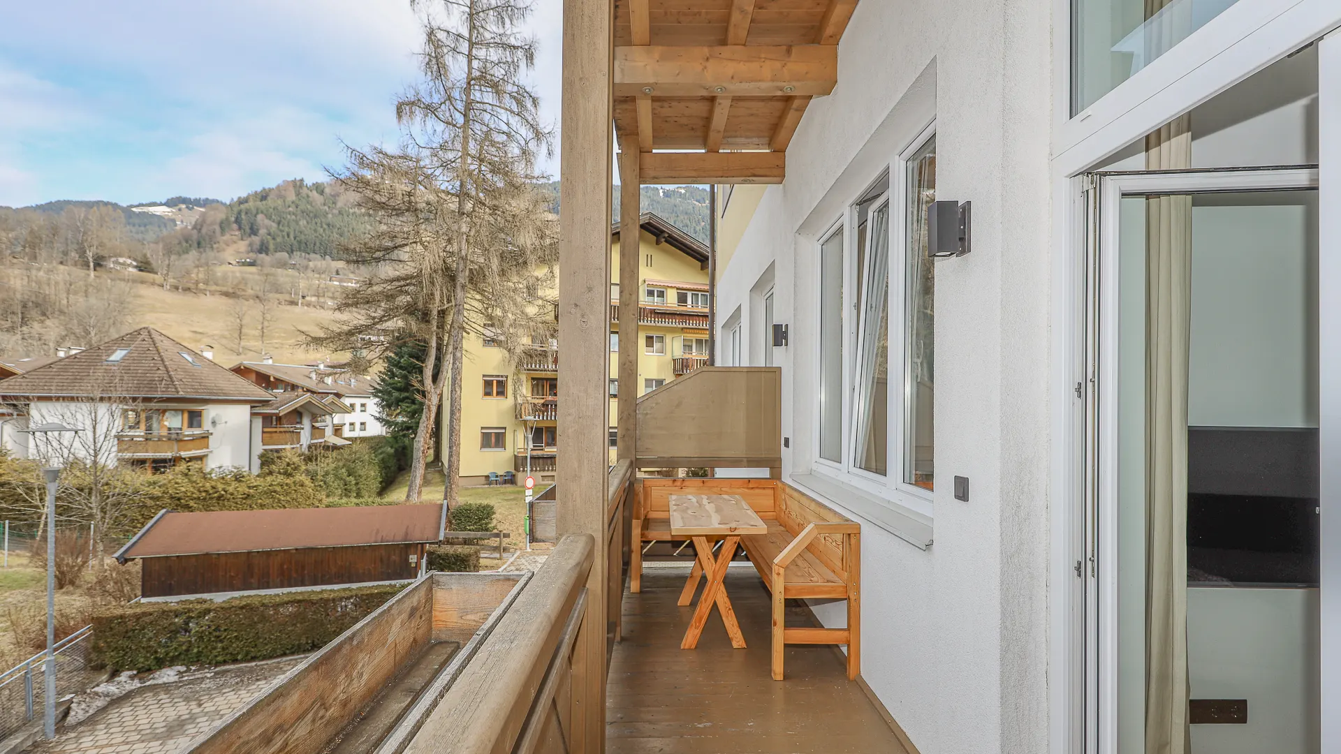 KITZIMMO-exklusives Apartment in Ruhelage mit Kaiserblick - Immobilien Kitzbühel.
