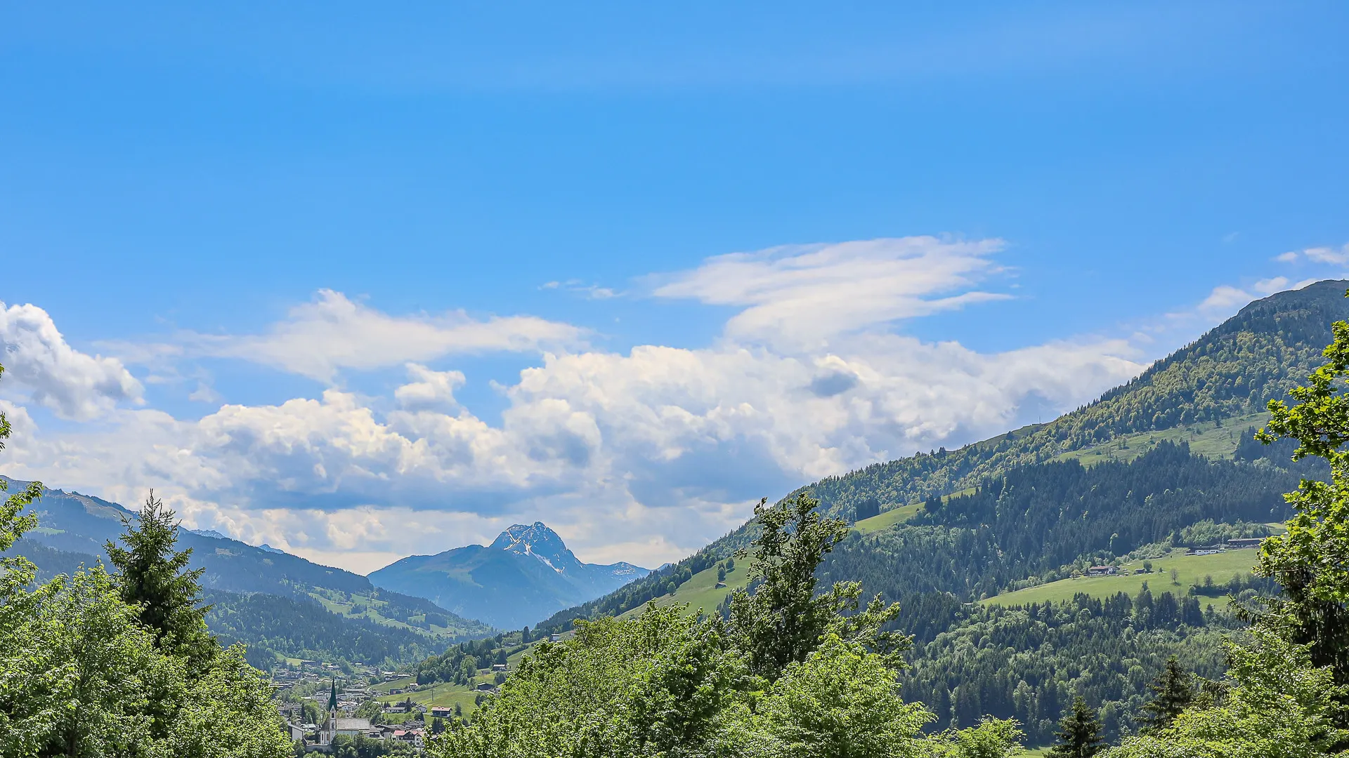 KITZIMMO-Luxusvilla in Toplage am Sonnberg kaufen - Immobilien Kirchberg.