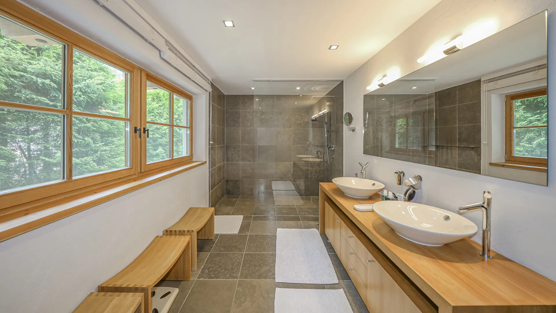 KITZIMMO-Exklusives Chalet mit Kaiserblick in Toplage kaufen - Immobilien Reith bei Kitzbühel.