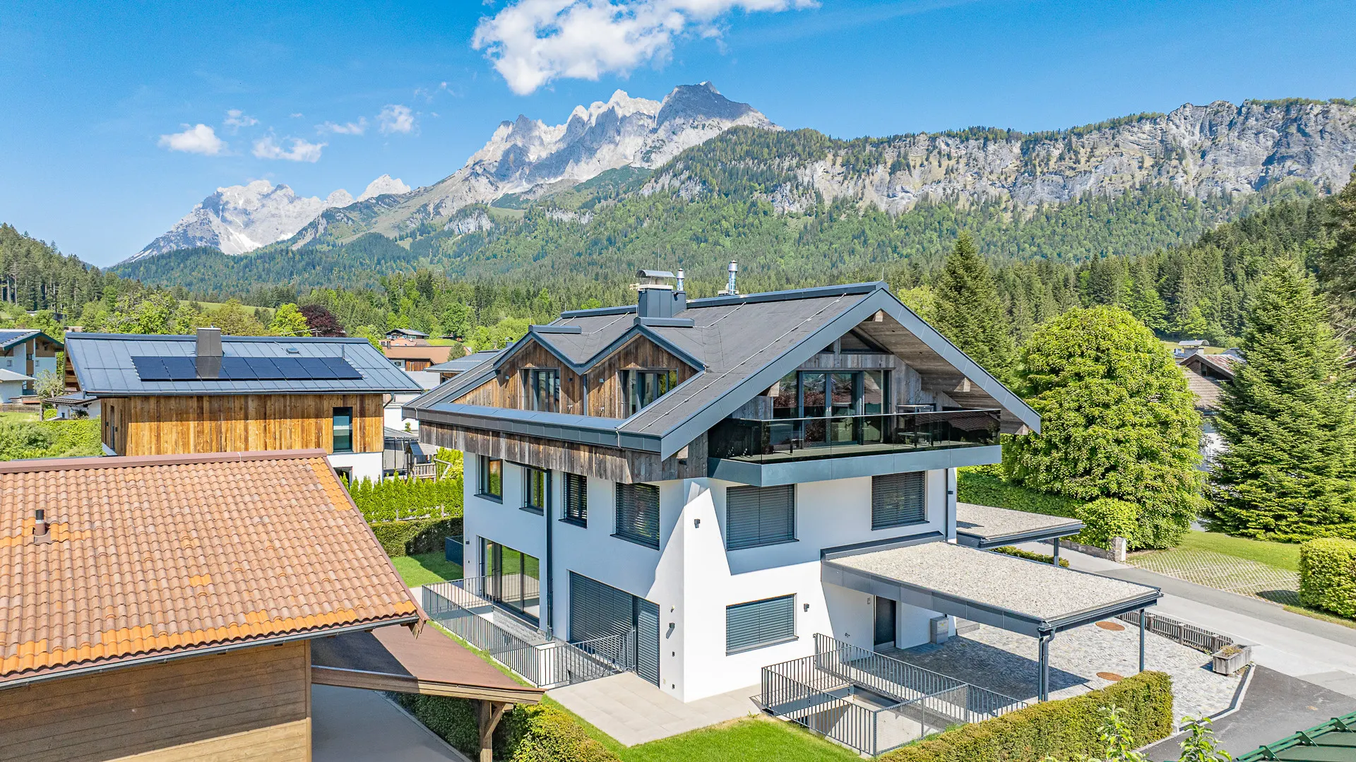 KITZIMMO-Luxus-Penthouse mit Kaiserblick kaufen - Immobilien St. Johann.