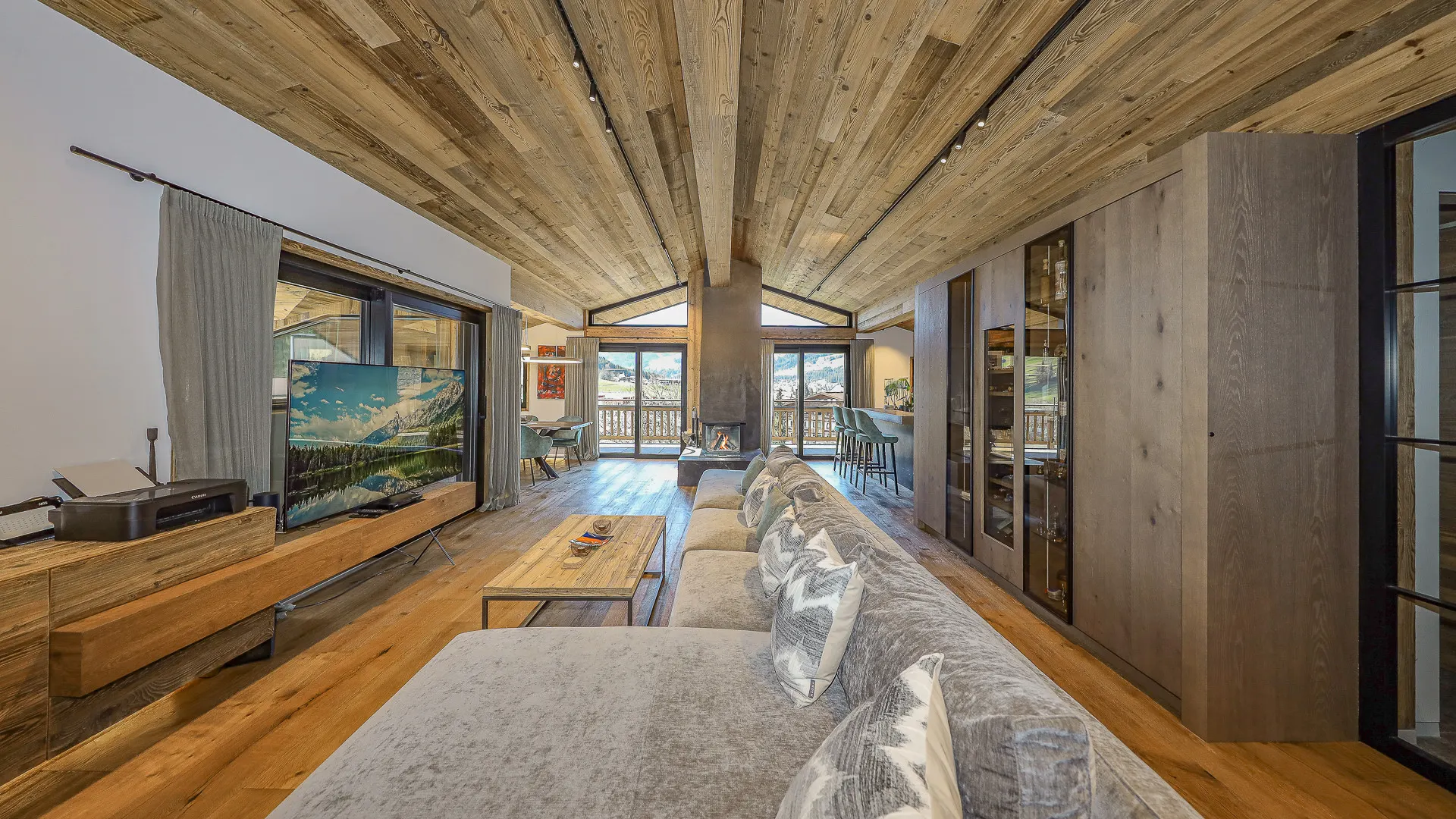 KITZIMMO-Luxus-Penthouse in sonniger Toplage kaufen - Immobilien Kirchberg.