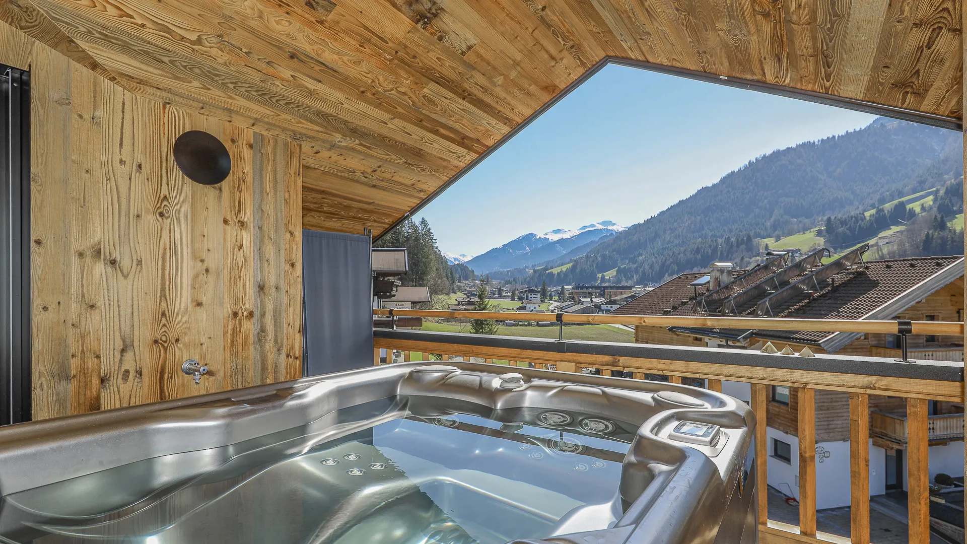 KITZIMMO-Luxus-Penthouse in sonniger Toplage kaufen - Immobilien Kirchberg.