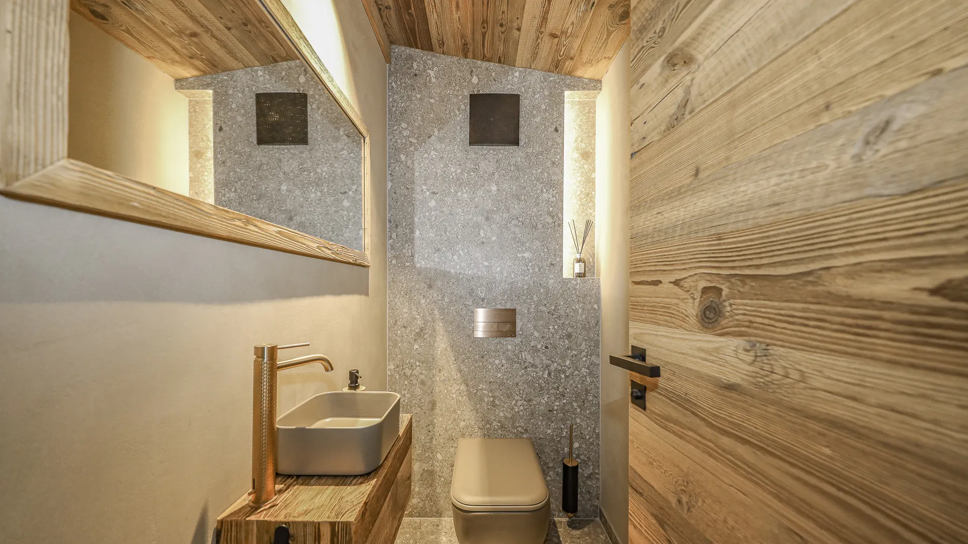 KITZIMMO-Luxus-Penthouse in sonniger Toplage kaufen - Immobilien Kirchberg.