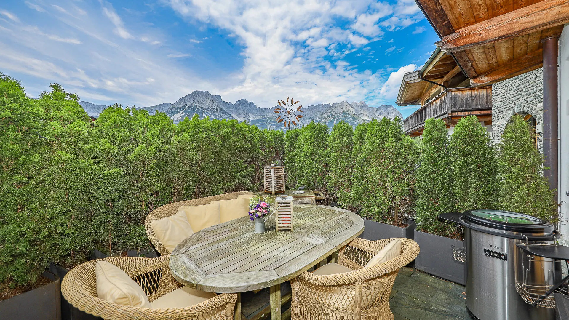 KITZIMMO-Exklusive Wohnung in luxuriöser Anlage mit Indoorpool kaufen - Immobilien Ellmau.