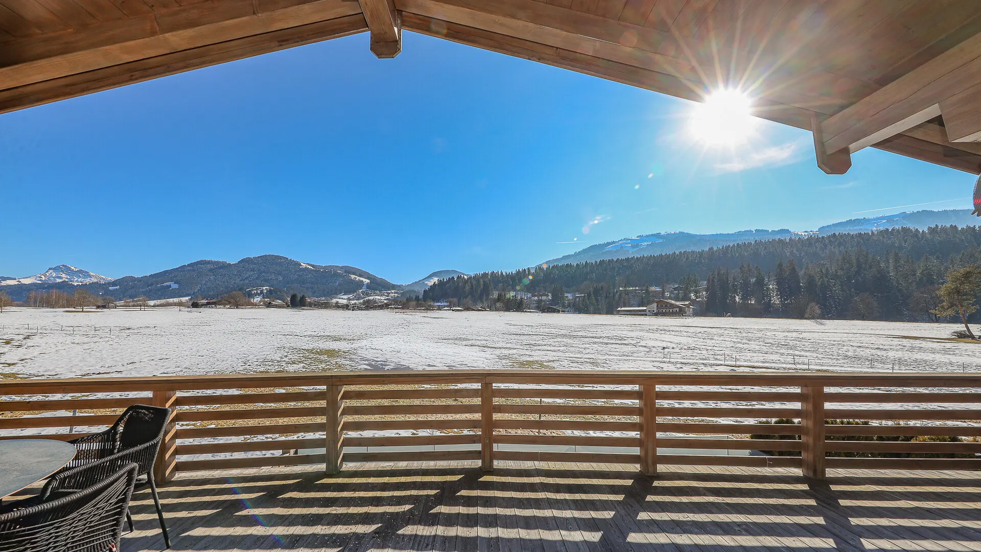 KITZIMMO-Luxuschalet mit Pool und Kaiserblick - Immobilien Ellmau.