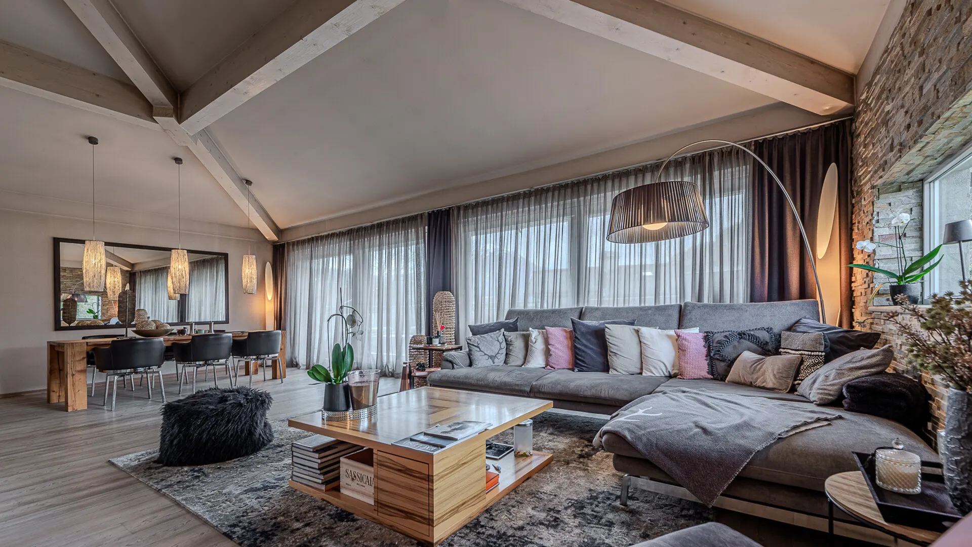 KITZIMMO-Hochwertige Haushälfte am Golfplatz kaufen - Immobilien Kitzbühel.