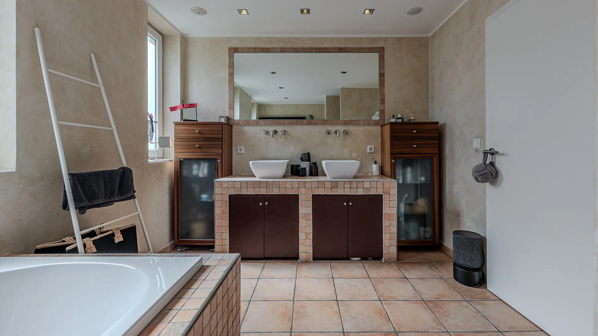 KITZIMMO-Hochwertige Haushälfte am Golfplatz kaufen - Immobilien Kitzbühel.