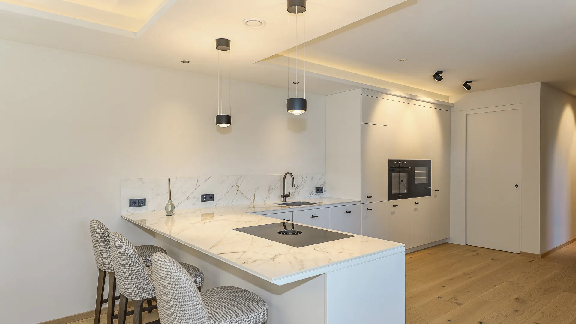 KITZIMMO-Luxuriöse Gartenwohnung mit eigenem Wellnessbereich - Immobilien Brixen.