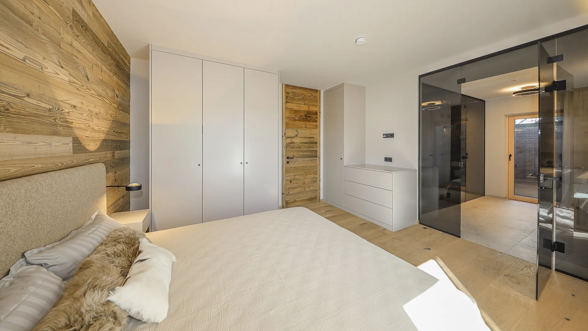 KITZIMMO-Luxuriöse Gartenwohnung mit eigenem Wellnessbereich - Immobilien Brixen.