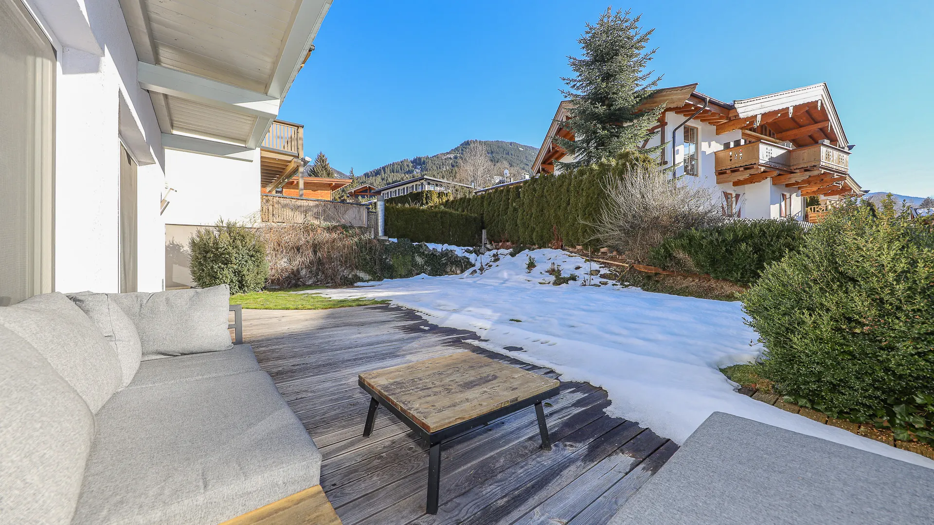 KITZIMMO-Exklusives Haus in sonniger Ruhelage kaufen - Immobilien Jochberg.