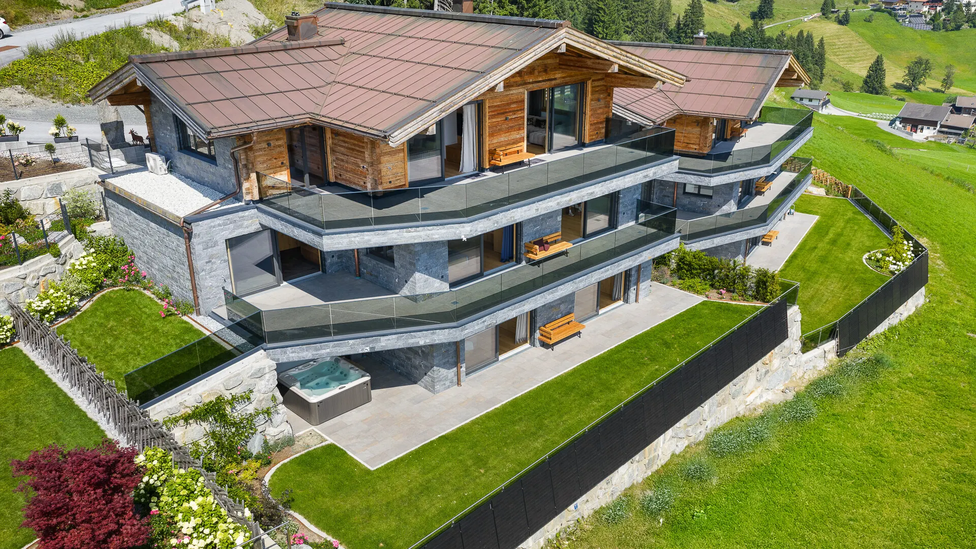 KITZIMMO-Luxusvilla mit Freizeitwohnsitz kaufen - Immobilien Kitzbühel.