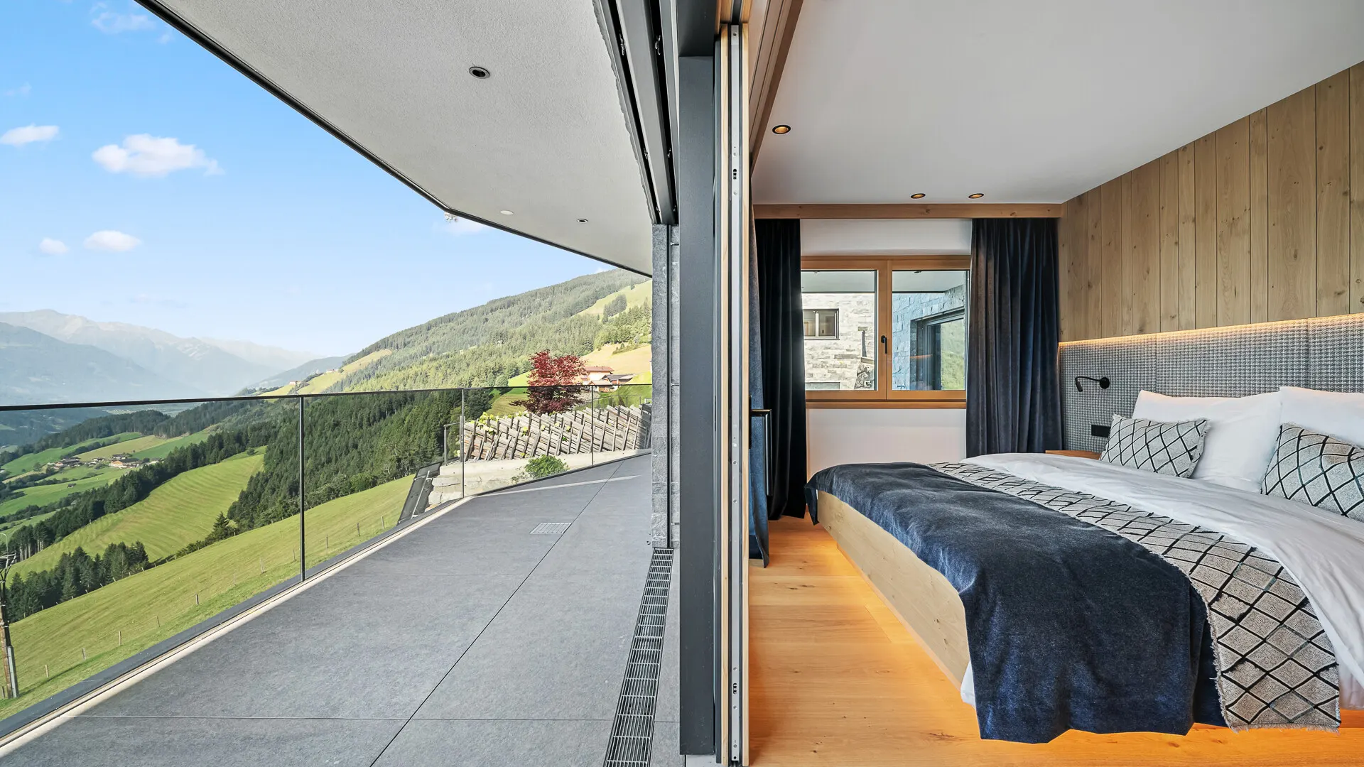 KITZIMMO-Luxusvilla mit Freizeitwohnsitz kaufen - Immobilien Kitzbühel.