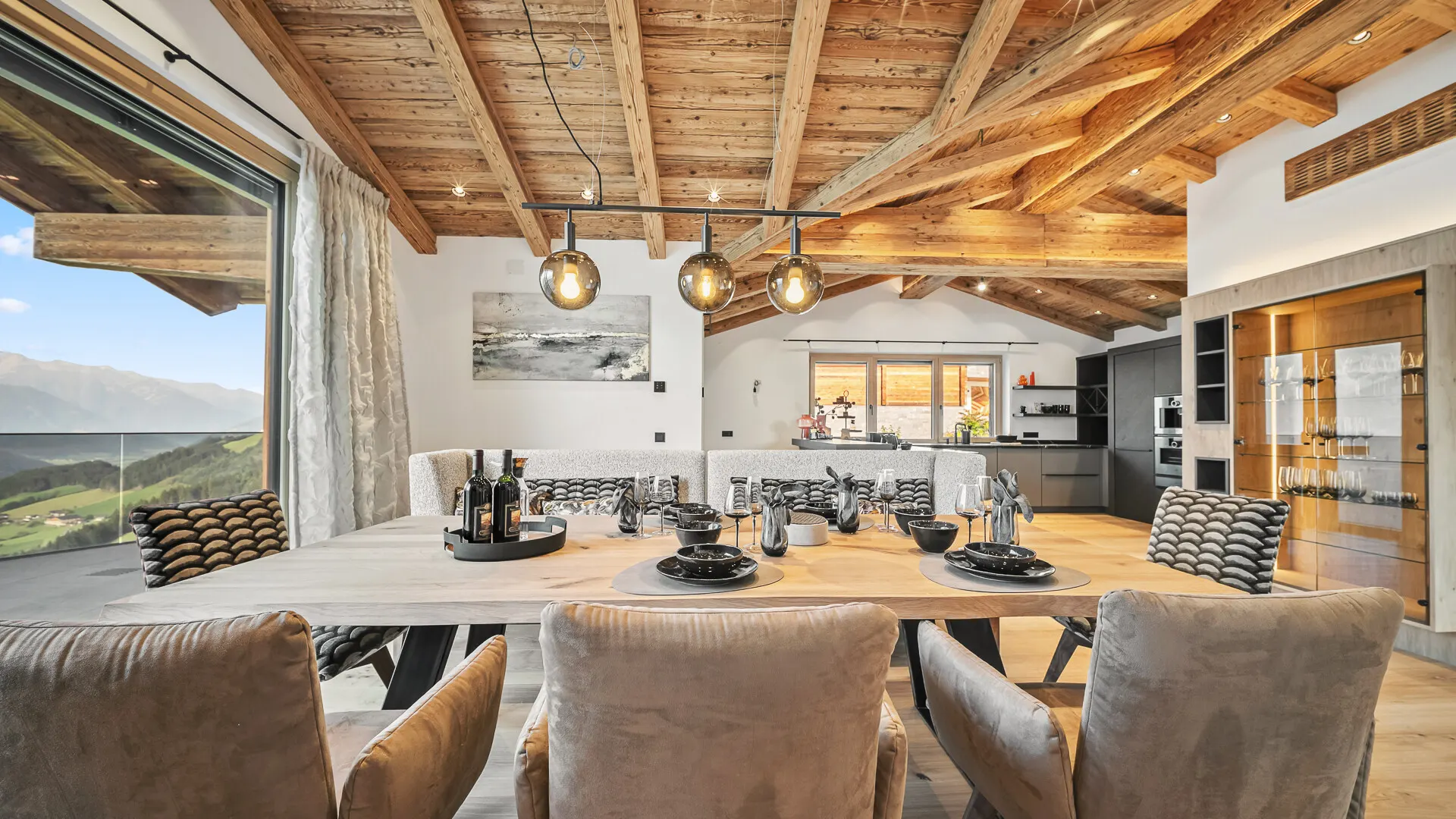 KITZIMMO-Luxusvilla mit Freizeitwohnsitz kaufen - Immobilien Kitzbühel.