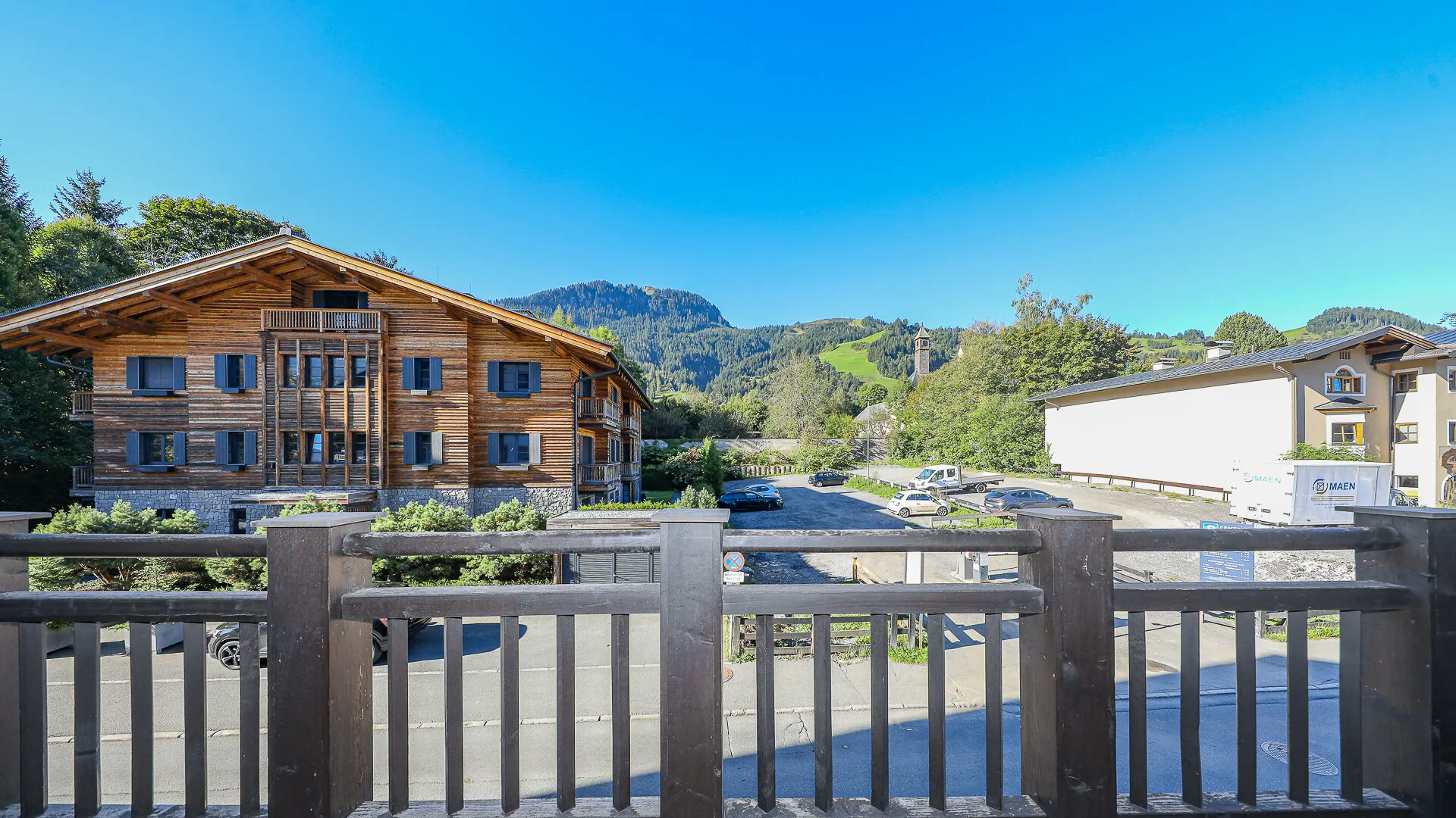 KITZIMMO-Repräsentatives Büro in Top-Zentrumslage mieten - Immobilien Kitzbühel.