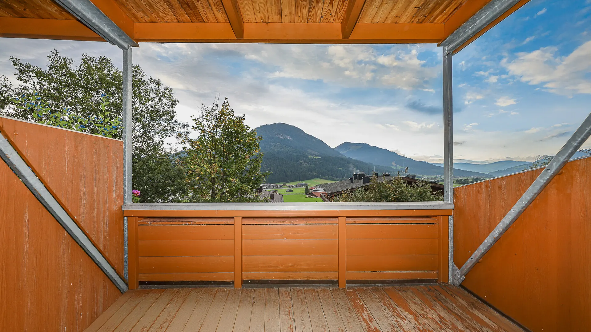 KITZIMMO-Wohnung in Ruhelage am Sonnberg mit schönem Ausblick - Immobilien Kirchberg.