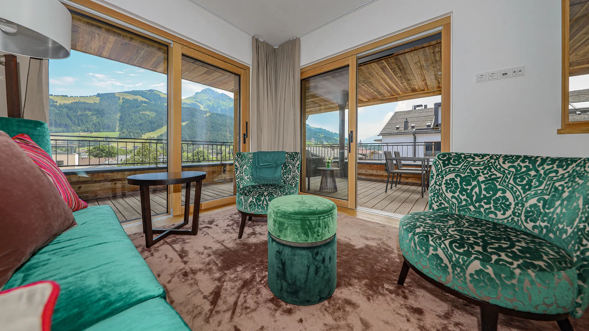 KITZIMMO-Luxuswohnung mit Bergblick in Toplage kaufen - Immobilien Oberndorf.