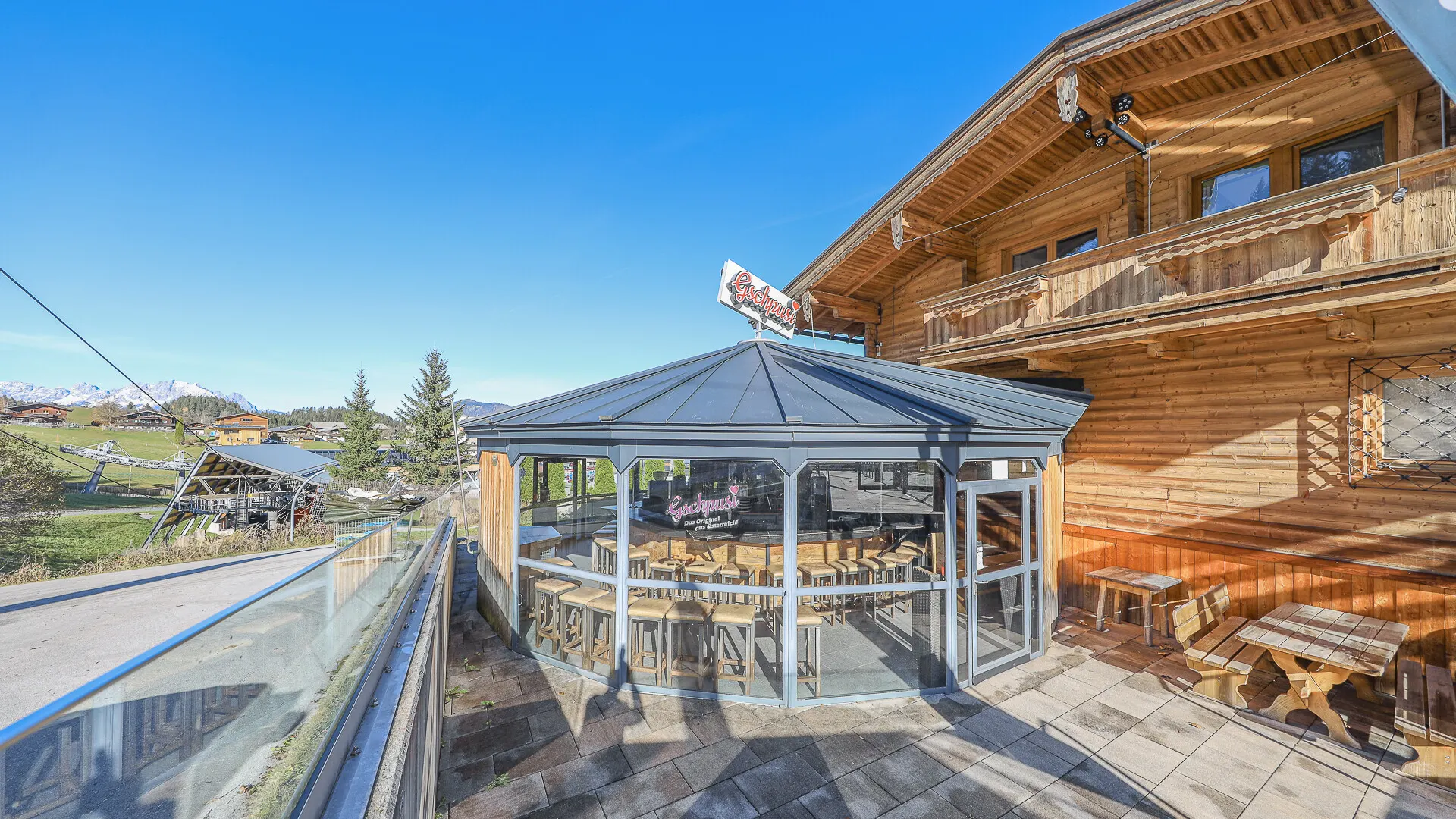 KITZIMMO-Après-Ski & Gastgewerbebetrieb in Toplage an der Skipiste Fieberbrunn kaufen.