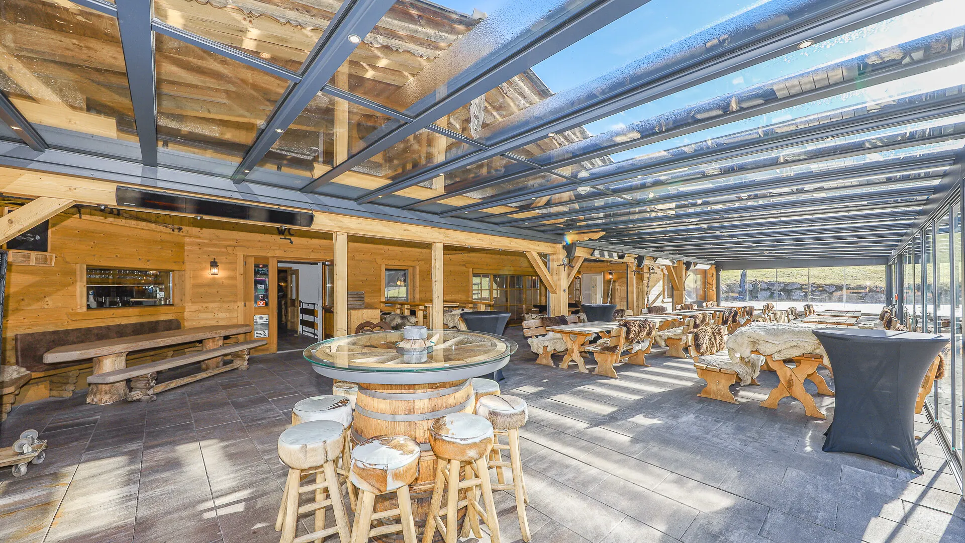 KITZIMMO-Après-Ski & Gastgewerbebetrieb in Toplage an der Skipiste Fieberbrunn kaufen.