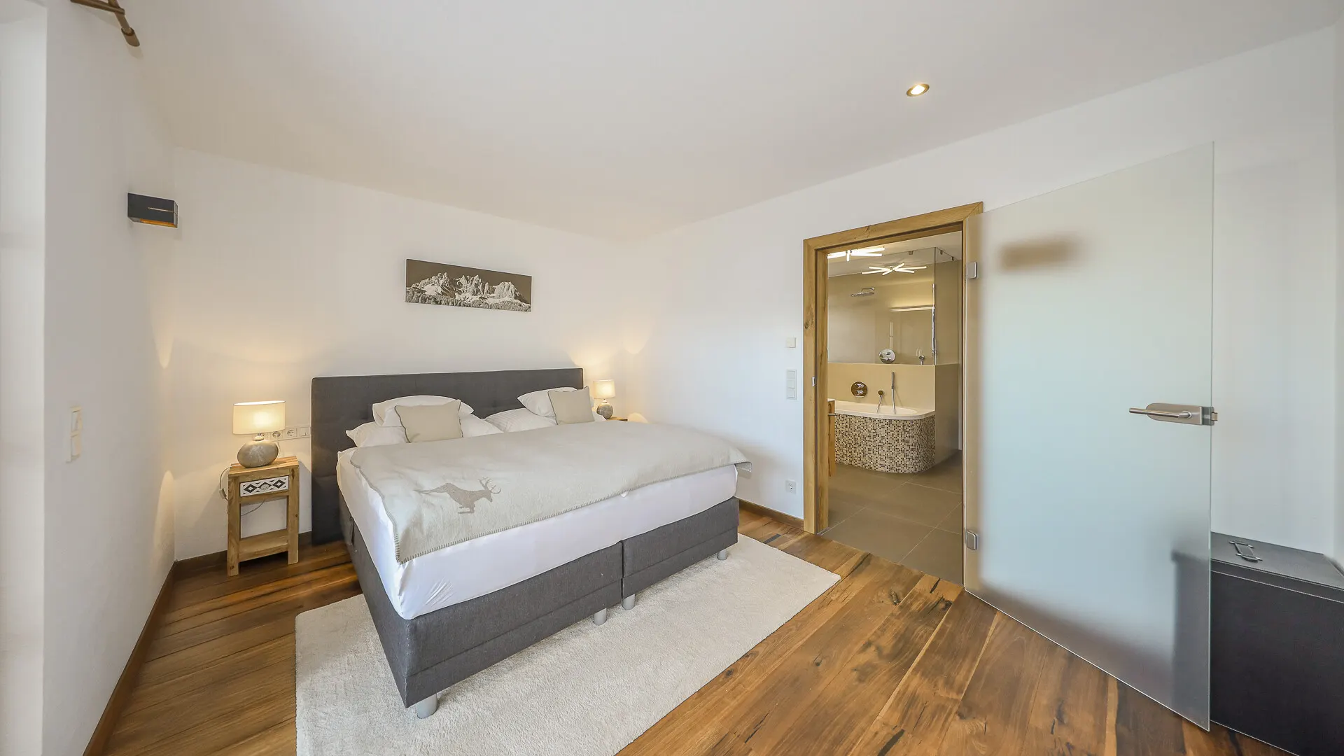 KITZIMMO-Exklusive Gartenwohnung in Top-Ruhelage auf der Bichlalm - Immobilien Kitzbühel.