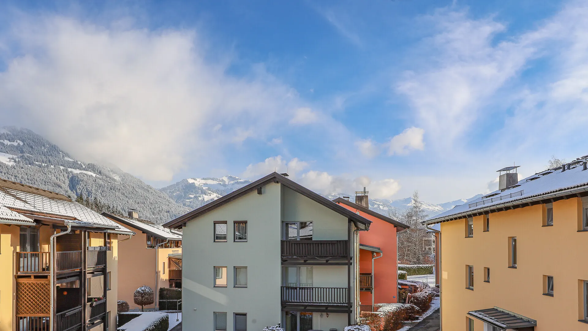 KITZIMMO-Dachgeschosswohnung am Fuße des Hahnenkamm - Immobilien Kitzbühel.
