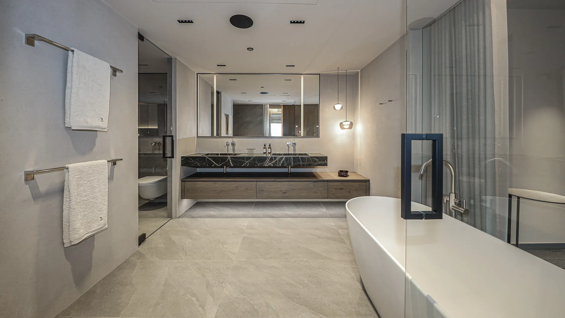 KITZIMMO-Luxusvilla mit Pool in Toplage kaufen - Immobilien Reith bei Kitzbühel.