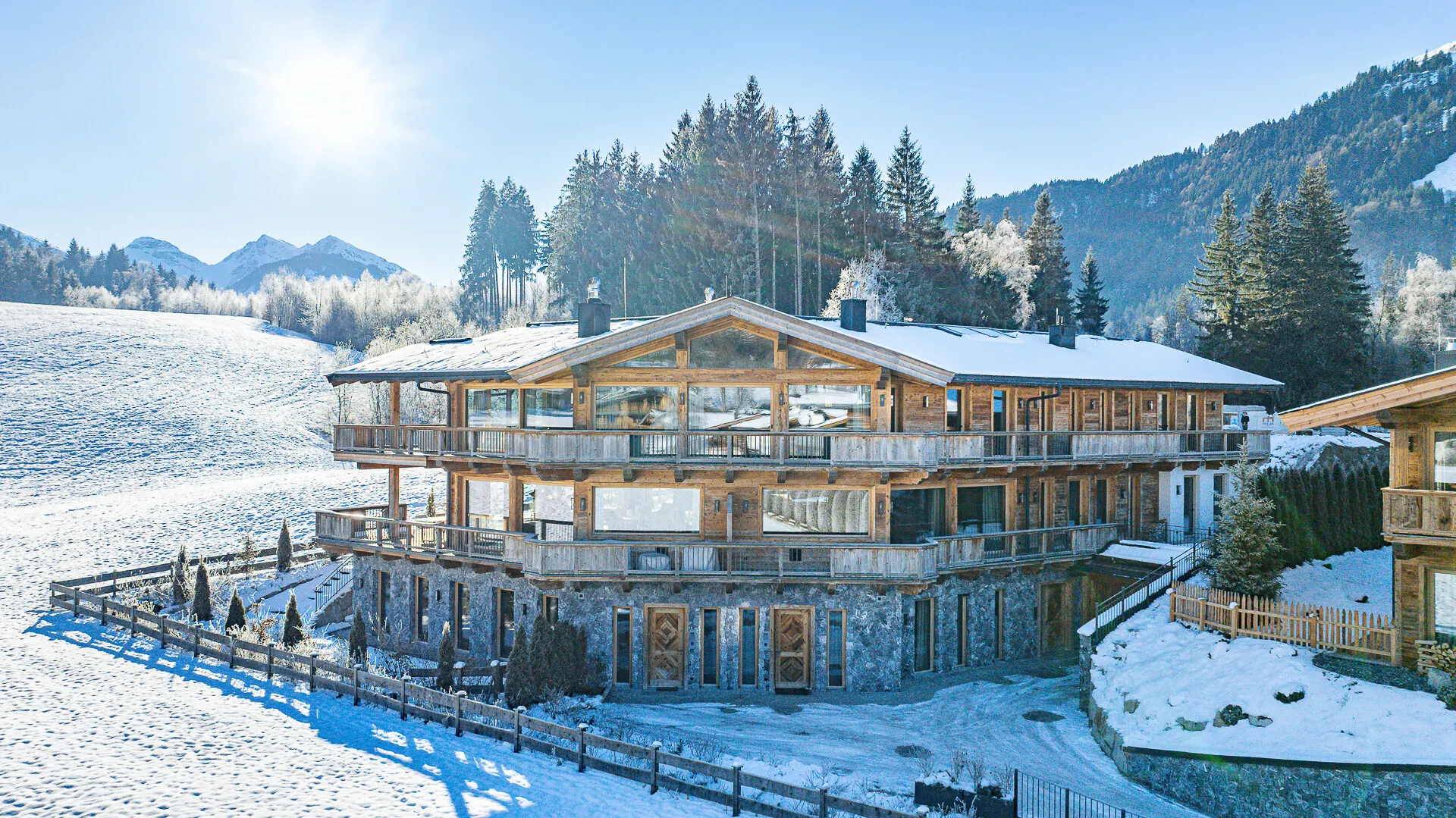 KITZIMMO-Luxuswohnung in Toplage auf der Bichlalm kaufen - Immobilien Kitzbühel.