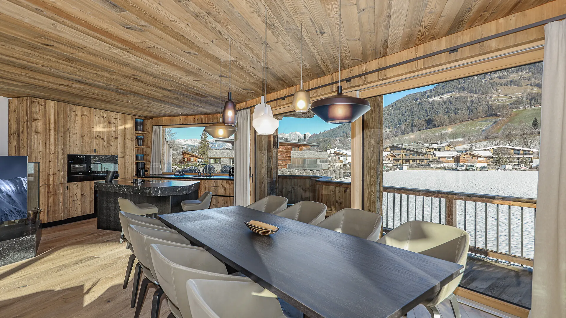 KITZIMMO-Luxuswohnung in Toplage auf der Bichlalm kaufen - Immobilien Kitzbühel.