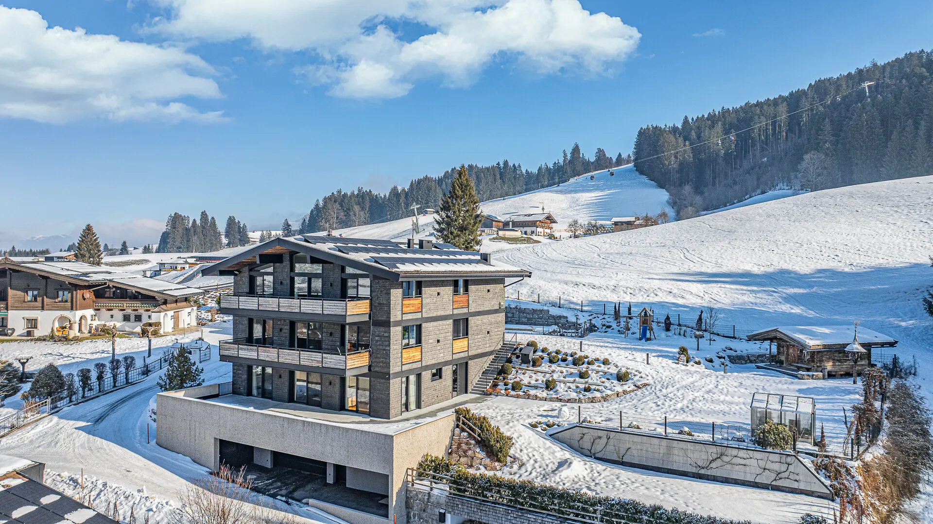 KITZIMMO-Luxusvilla mit Freizeitwohnsitz kaufen - Immobilien Kirchberg in Tirol.