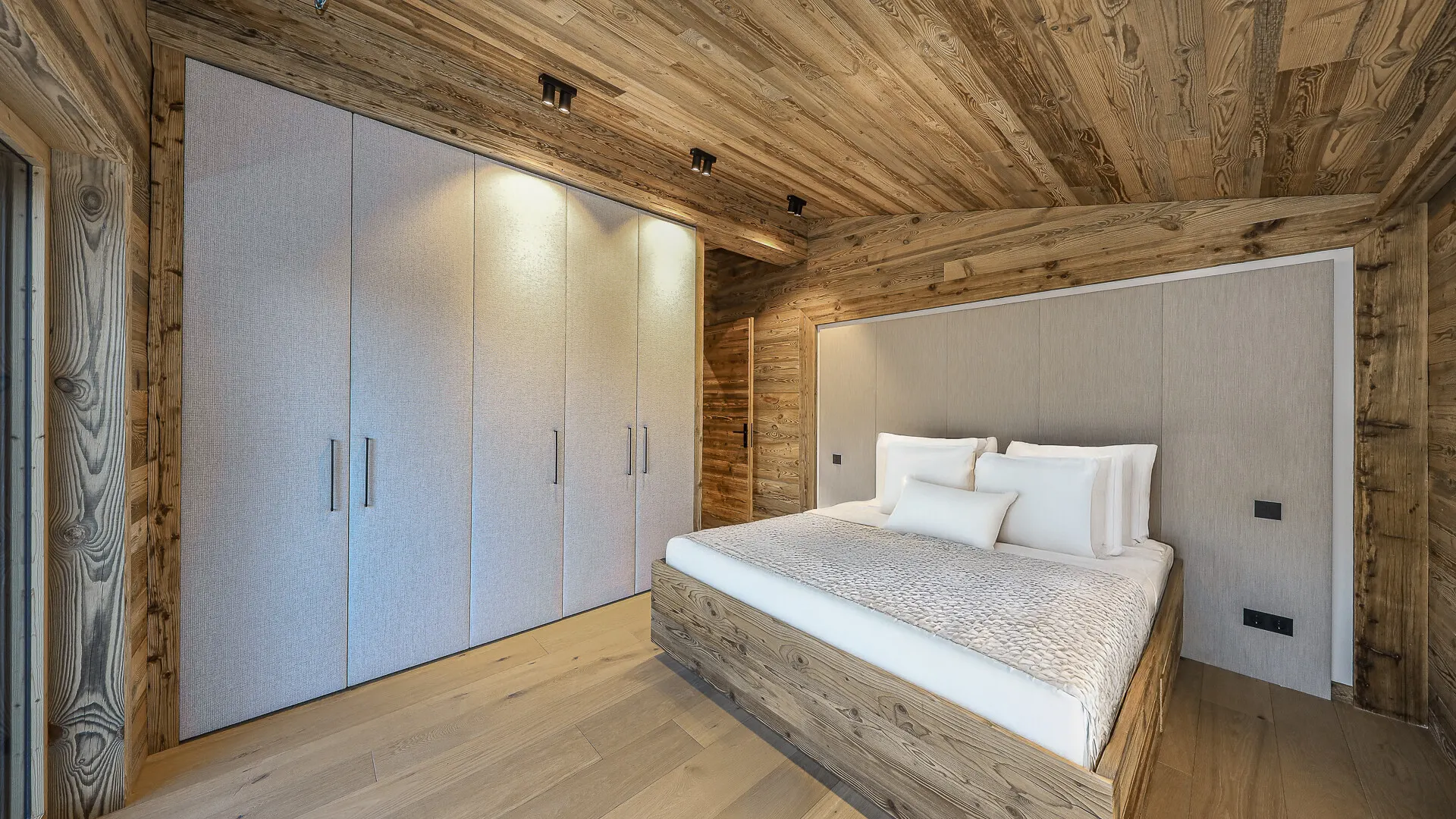 KITZIMMO-Exklusives Penthouse in zentraler Toplage kaufen - Immobilien Kitzbühel.