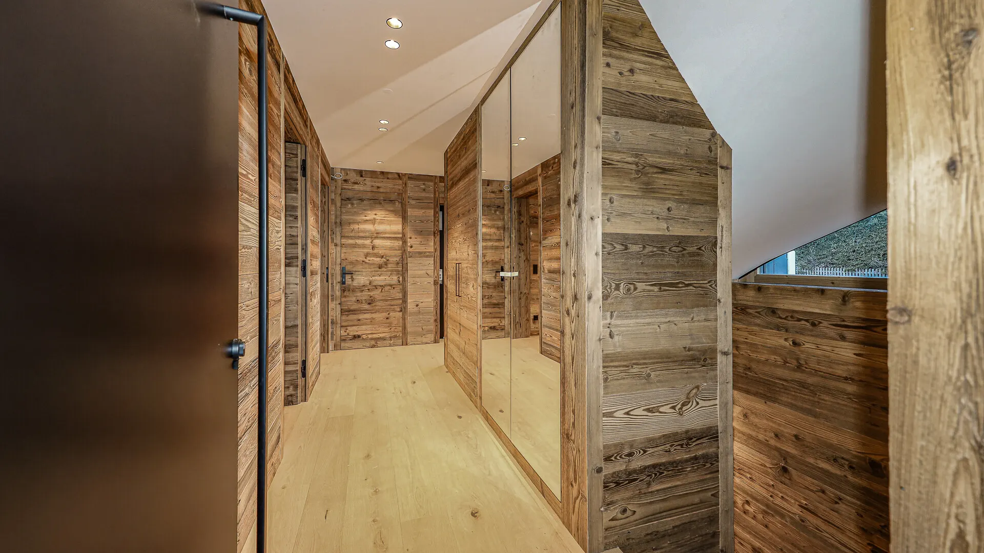 KITZIMMO-Luxus-Townhouse in zentraler Toplage kaufen - Immobilien Kitzbühel.