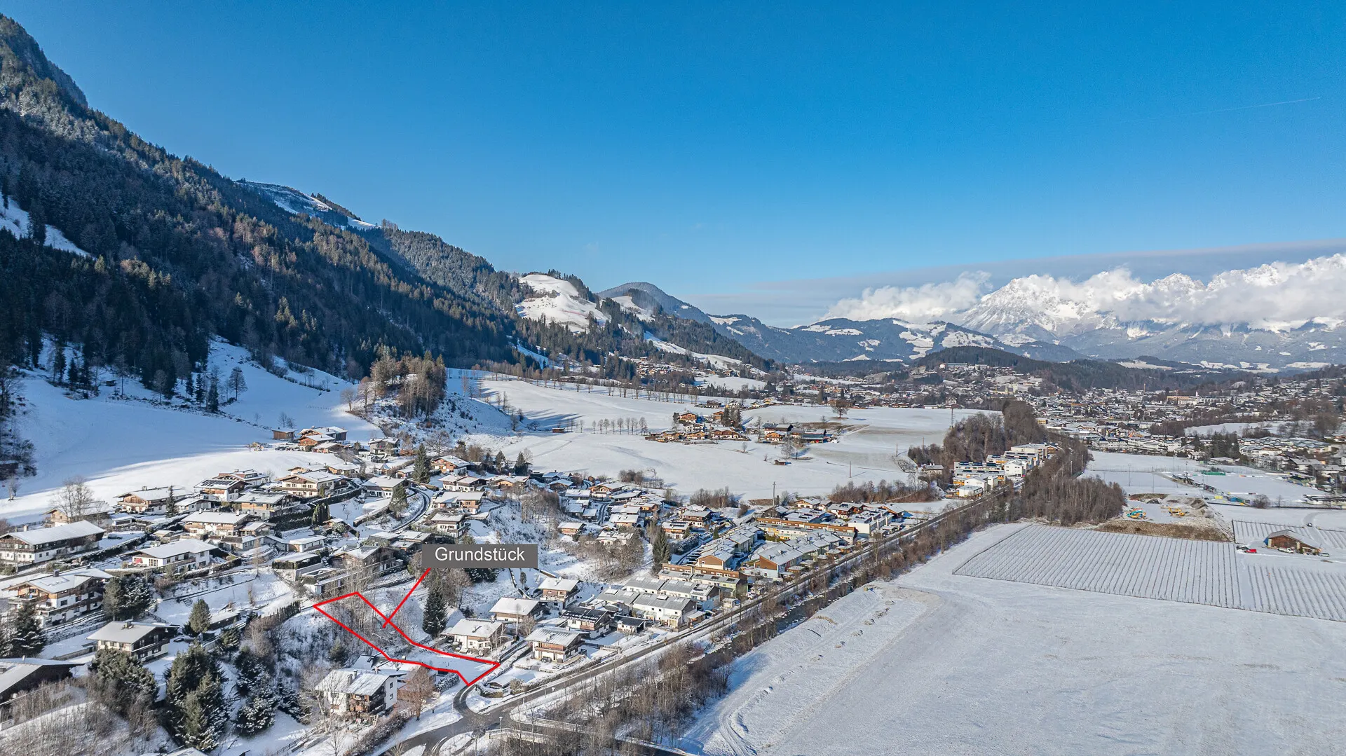 KITZIMMO-Grundstück mit Baugenehmigung für 3-Luxuswohnungen - Immobilien Kitzbühel.