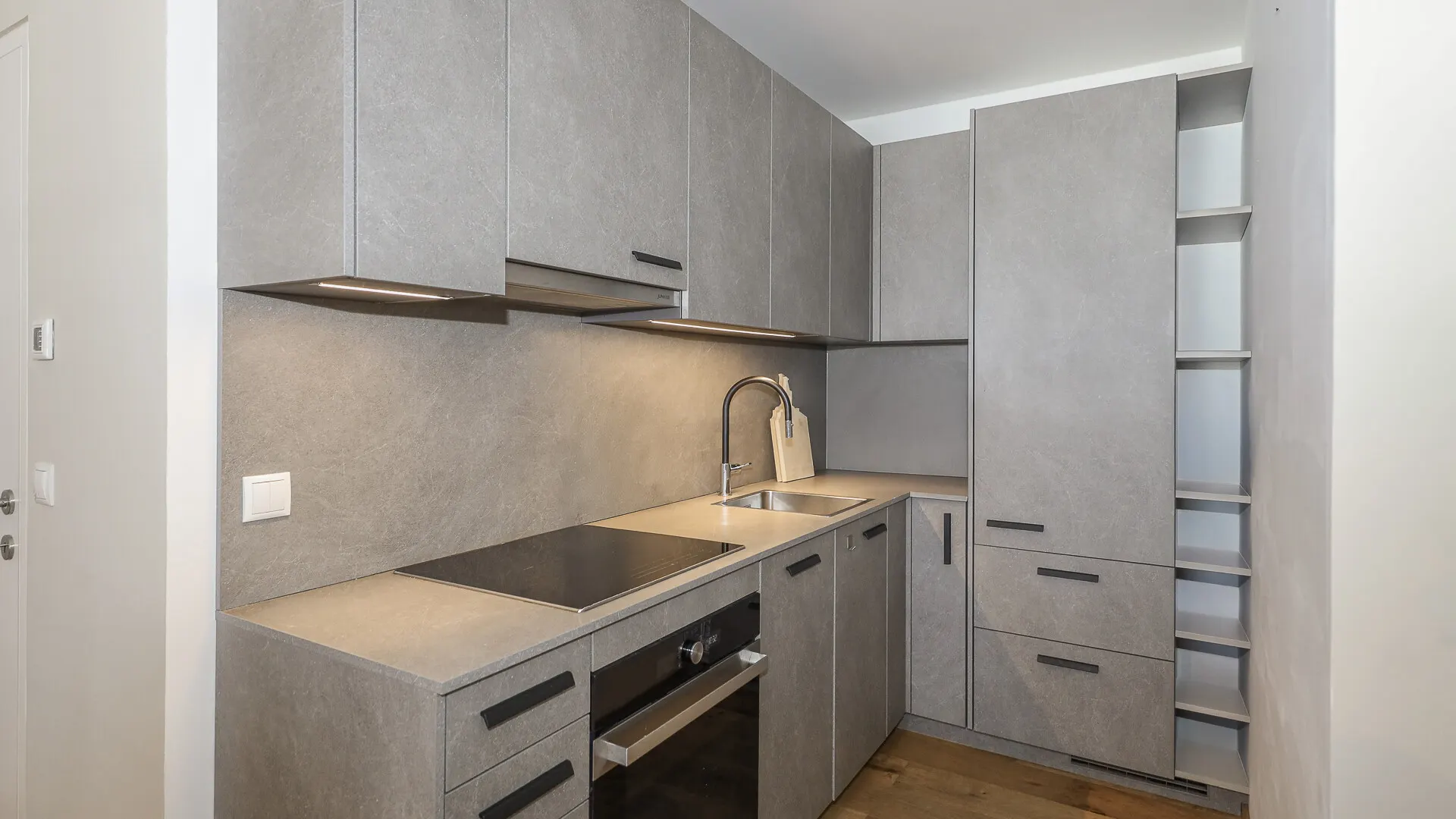 KITZIMMO-exklusive Neubauwohnung mit Hahnenkammblick - Immobilien Kitzbühel.