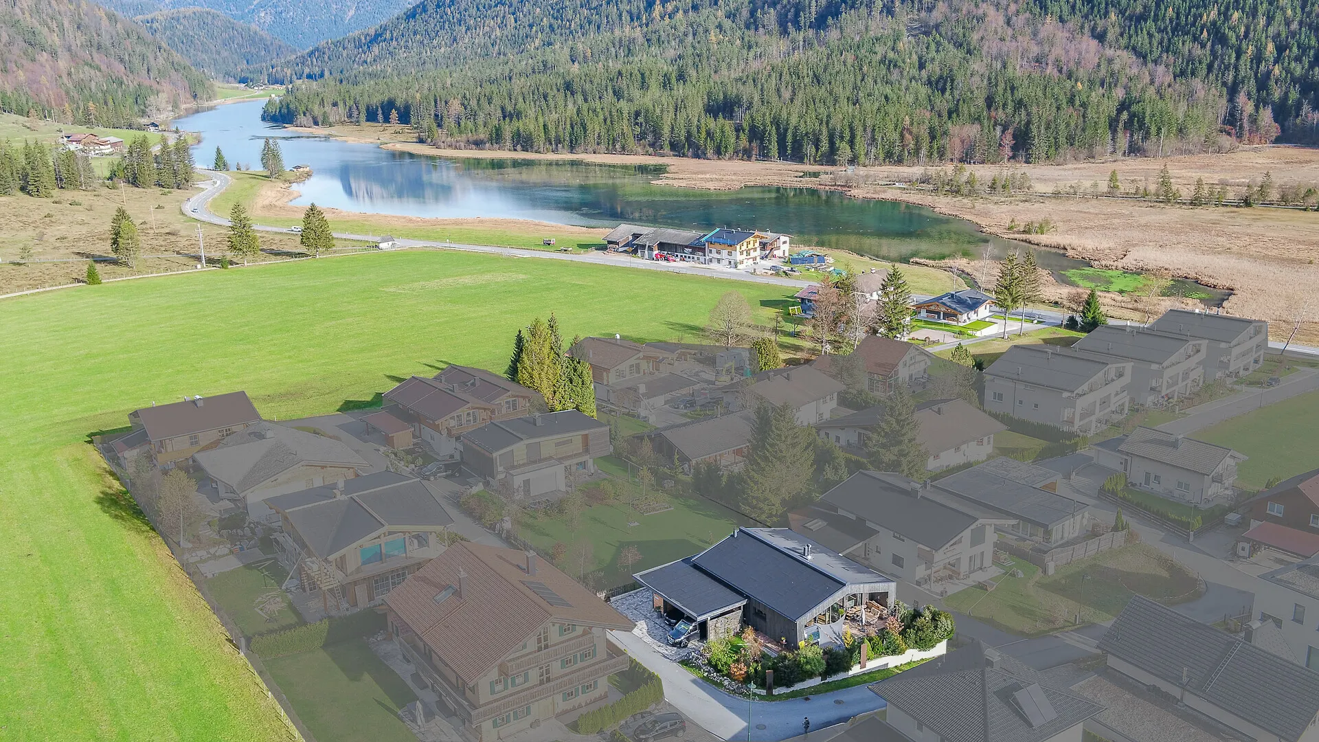 KITZIMMO-exklusives Haus in Seenähe kaufen. Immobilien St. Ulrich am Pillersee.-16