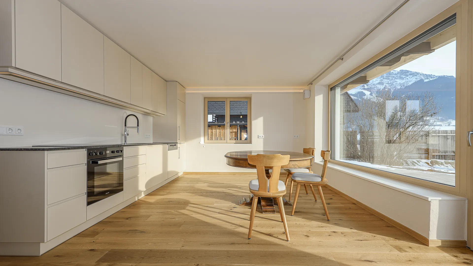 KITZIMMO-Exklusive Gartenwohnung in sonniger Ruhelage mieten - Immobilien Oberndorf.