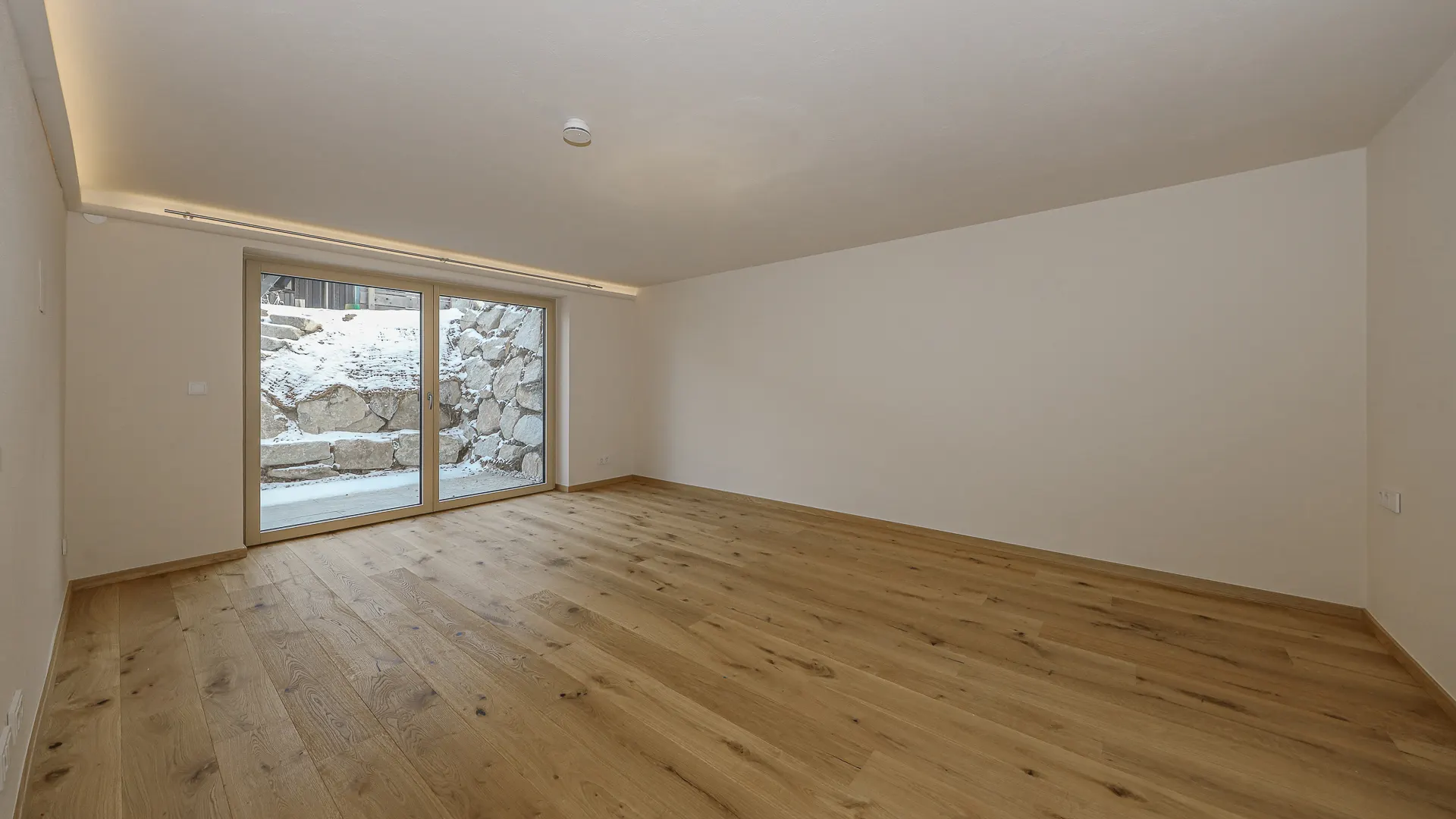 KITZIMMO-Exklusive Gartenwohnung in sonniger Ruhelage mieten - Immobilien Oberndorf.