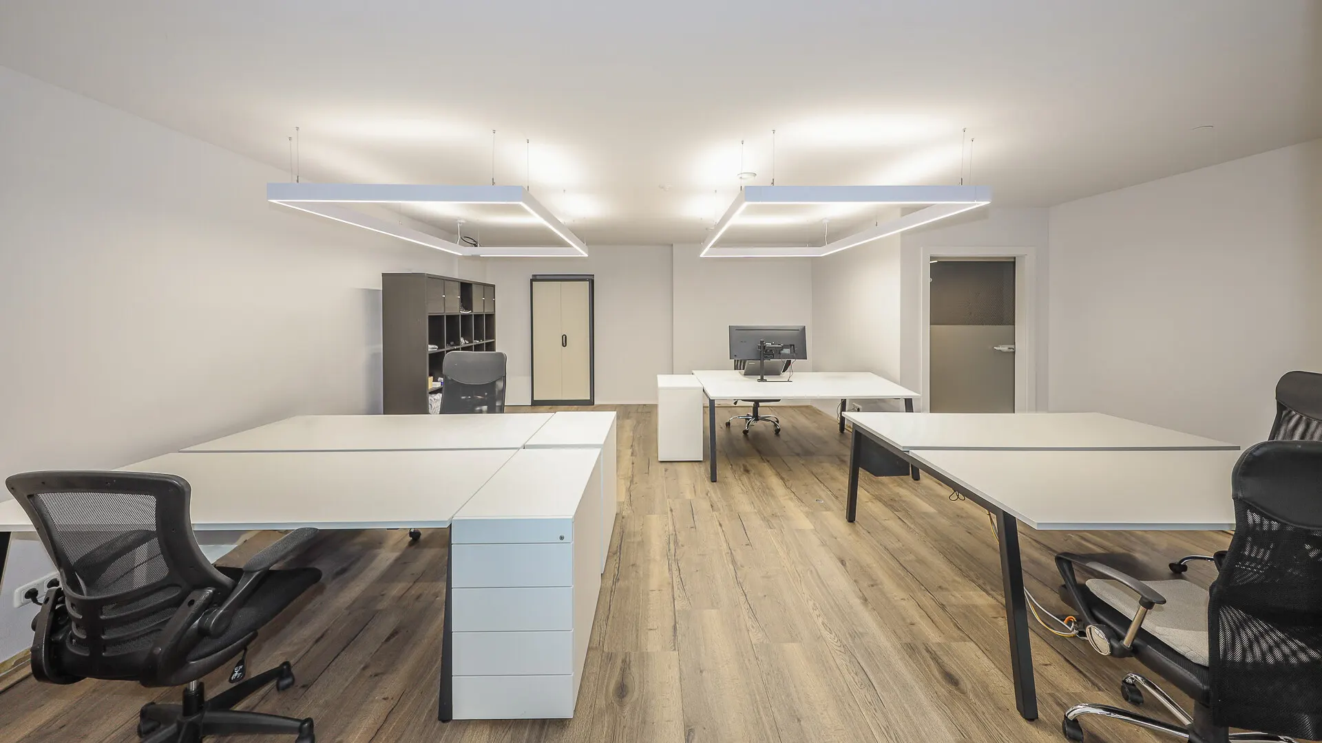 KITZIMMO-Büro Praxis in frequentierter Lage mieten - Immobilien Kitzbühel.