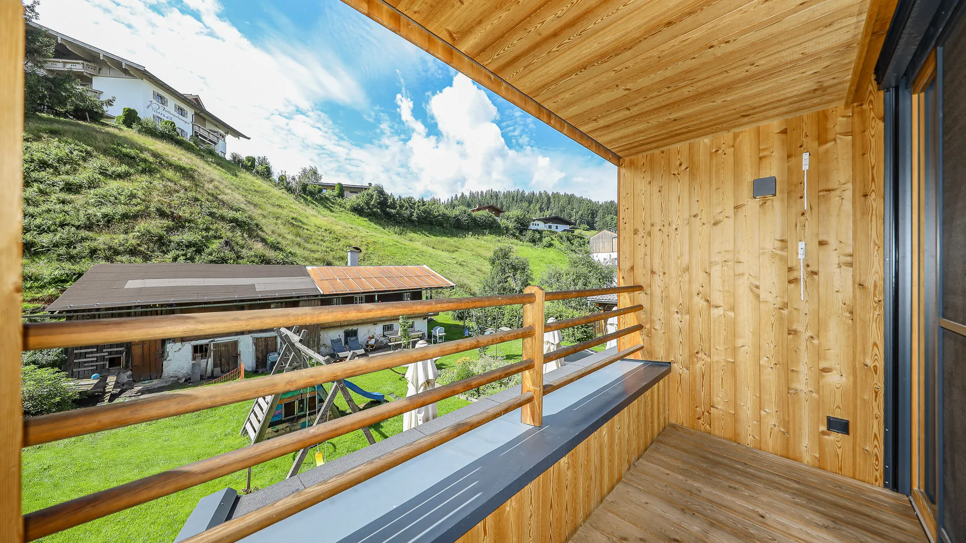 KITZIMMO-Modernes Haus & historisches Bauernhaus mit Freizeitwohnsitz kaufen - Immobilien Fieberbrunn.