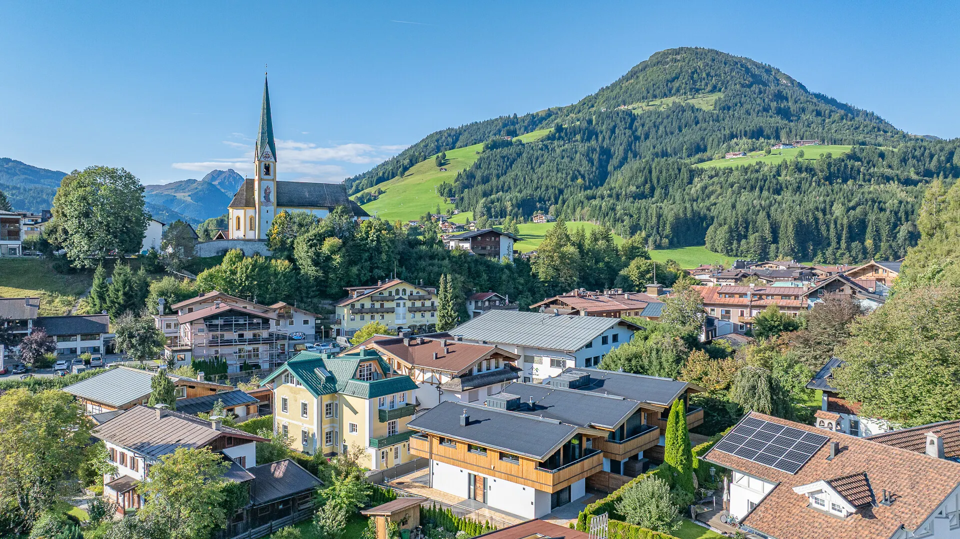 KITZIMMO-Luxuschalet in Toplage kaufen - Immobilien Kirchberg Tirol.