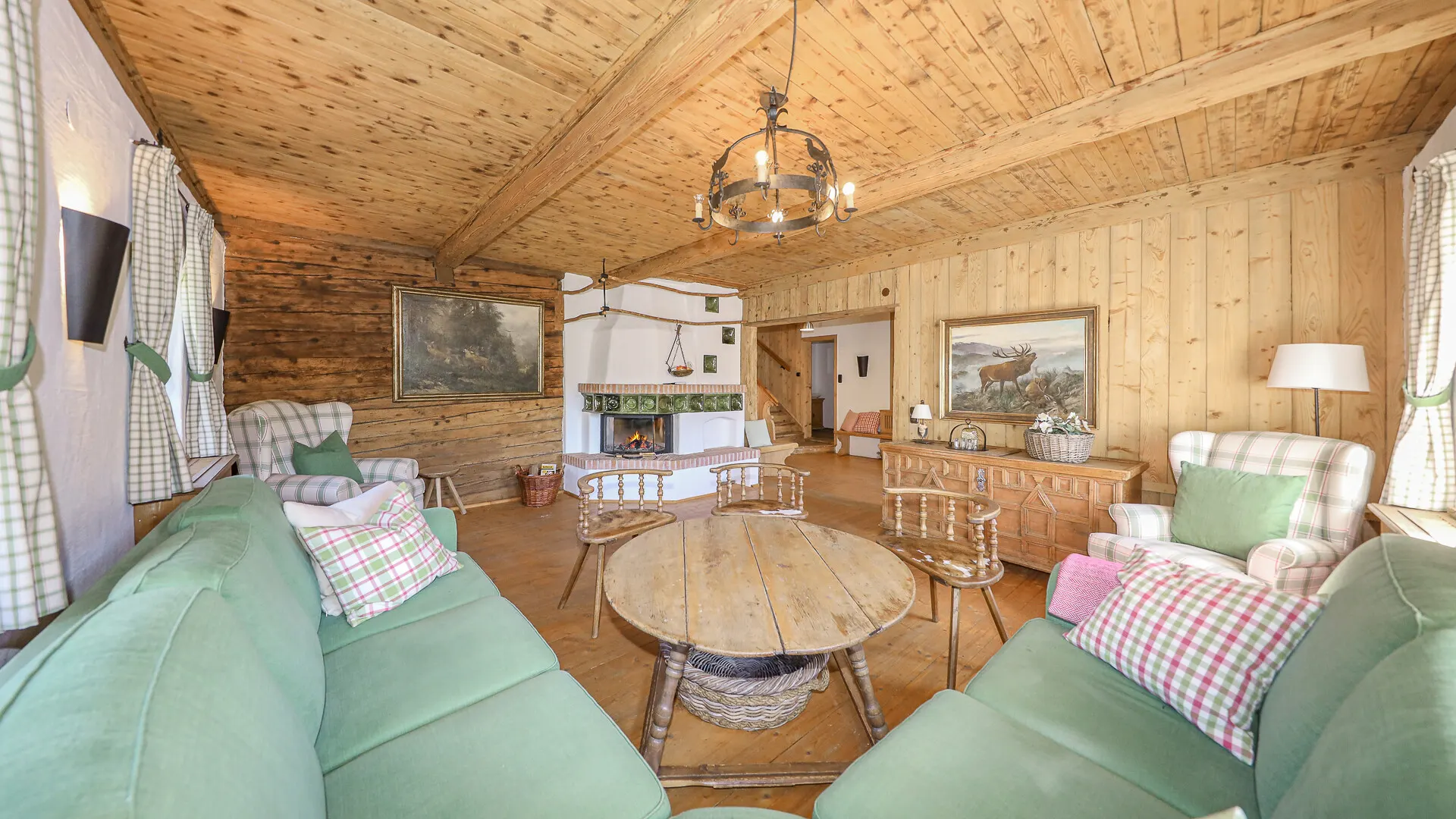 KITZIMMO-Exklusives Bauernhaus mit Freizeitwohnsitz kaufen - Immobilien Jochberg.