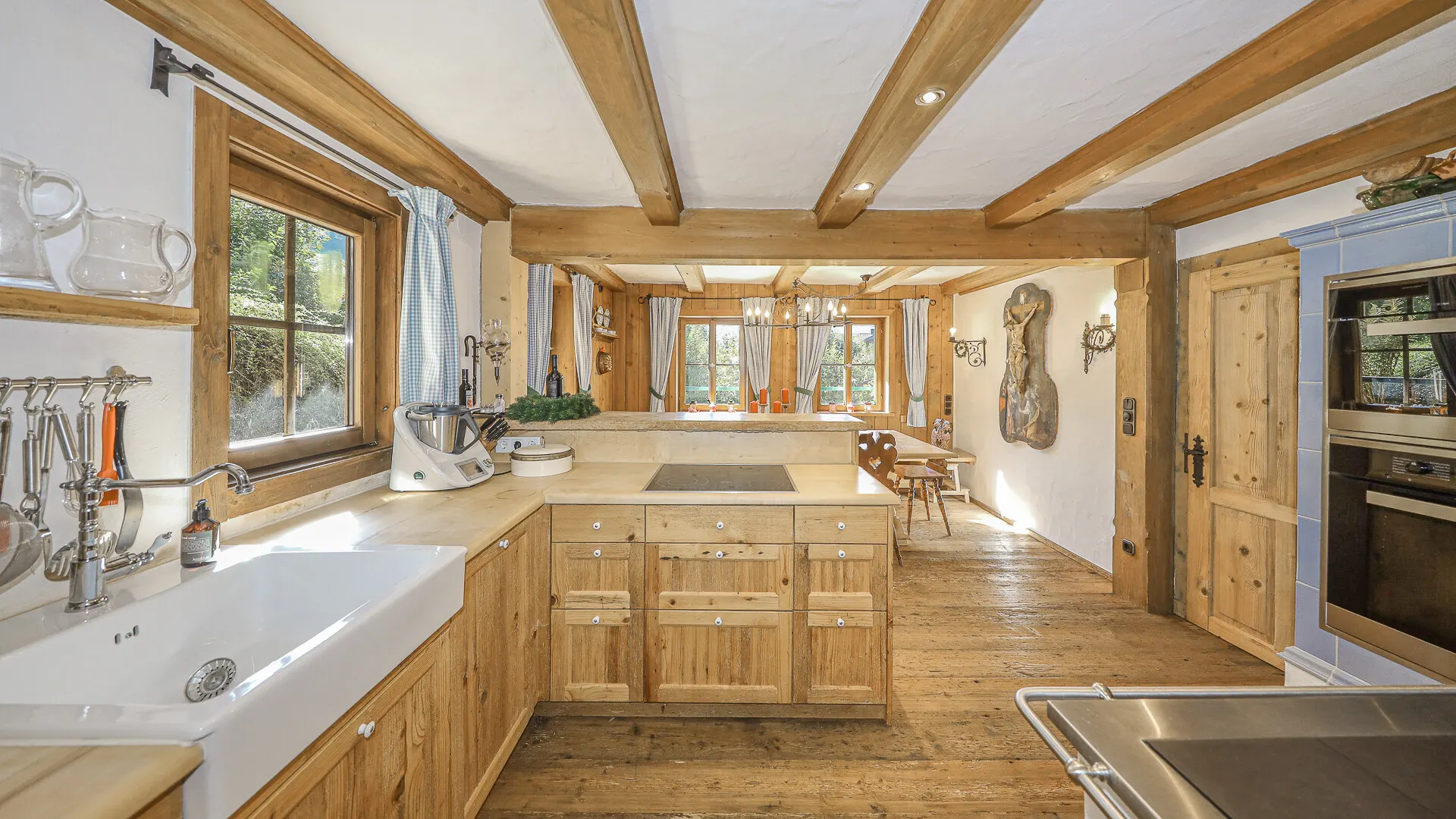 KITZIMMO-Exklusives Bauernhaus mit Freizeitwohnsitz kaufen - Immobilien Jochberg.