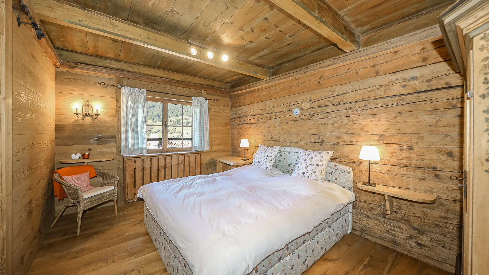 KITZIMMO-Exklusives Bauernhaus mit Freizeitwohnsitz kaufen - Immobilien Jochberg.