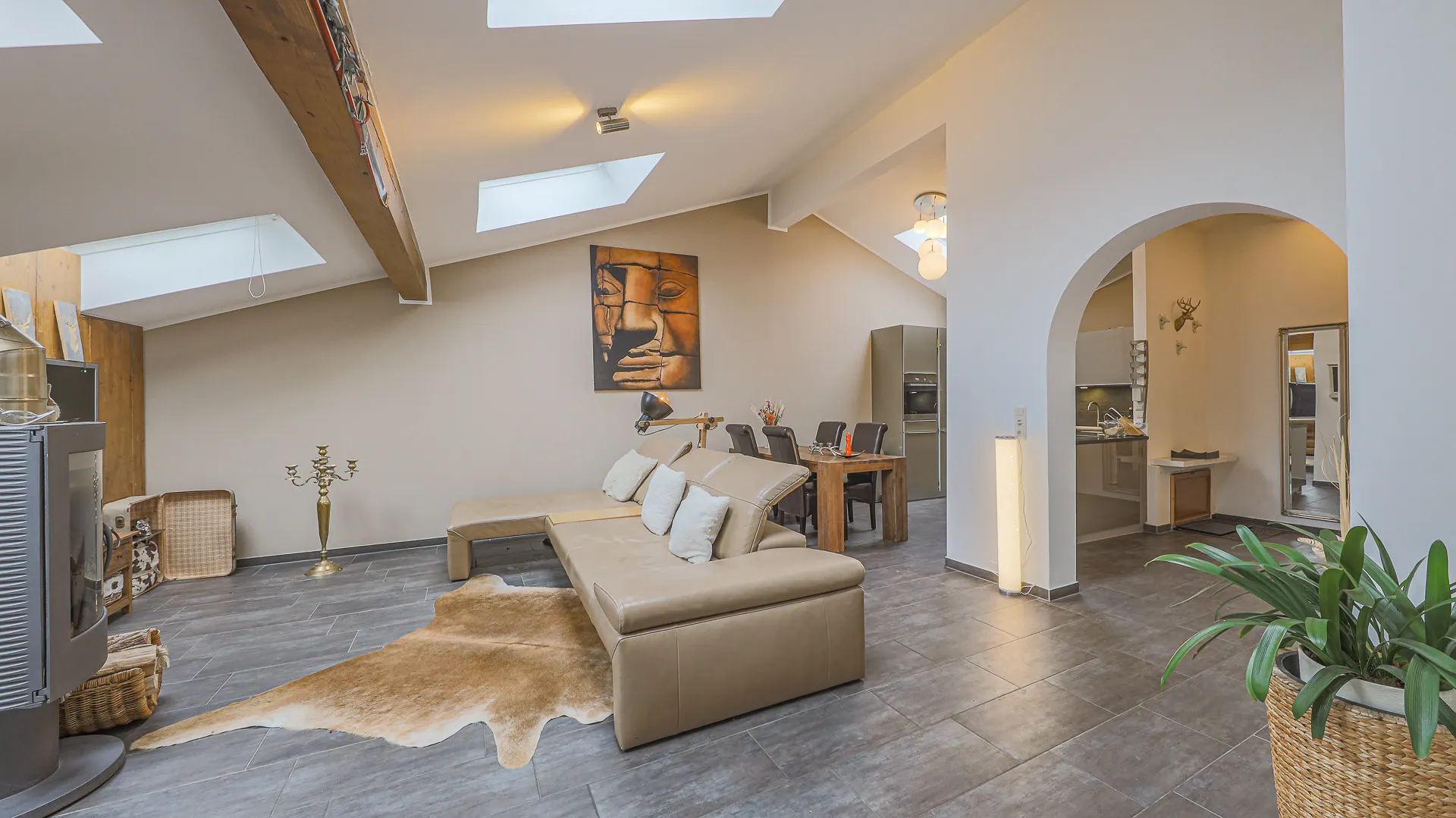 KITZIMMO-exklusive Dachgeschosswohnung kaufen - Immobilien Kitzbühel.