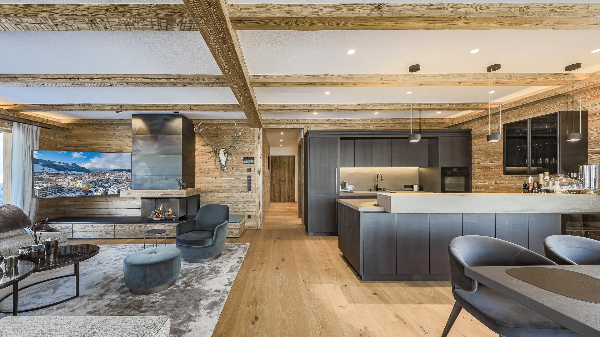 KITZIMMO-Luxuswohnung mit Pool in Toplage kaufen - Immobilie Jochberg.