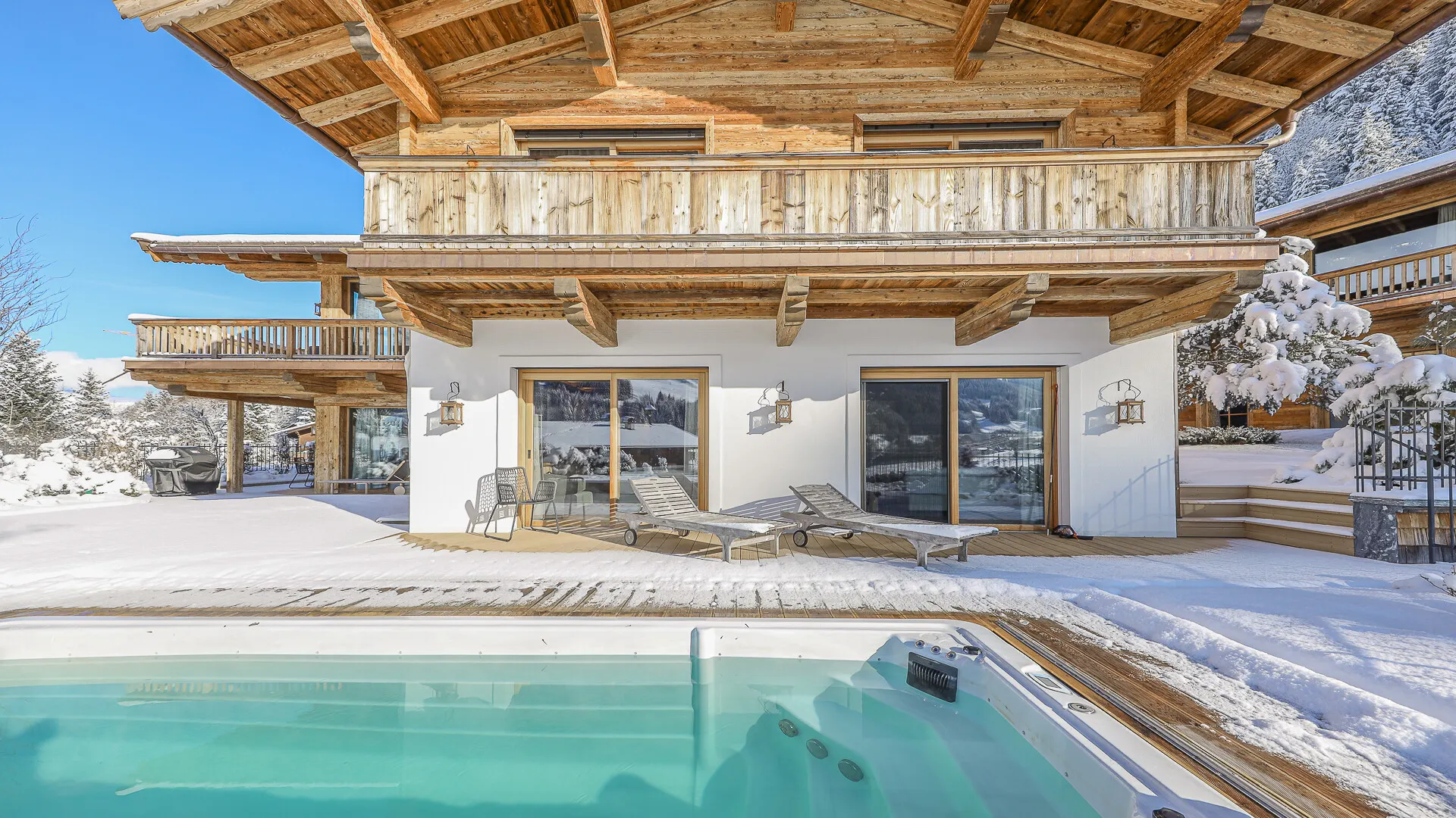 KITZIMMO-Luxuswohnung mit Pool in Toplage kaufen - Immobilie Jochberg.